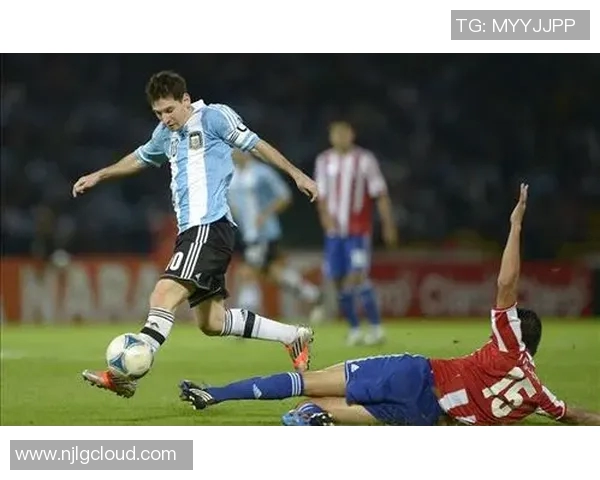 阿根廷与巴拉圭足球对决阵容分析及战术解析